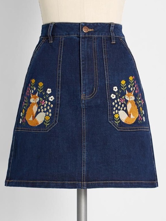 Modcloth Dresses & Skirts - ModCloth x Princess Highway Fox embroidered Denim skirt
